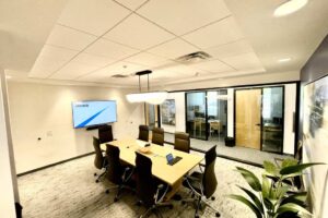 Pinnacle-conf-room